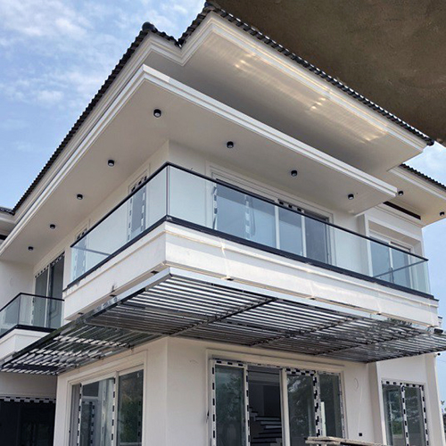 Lan Can Kinh Cuong Luc 17